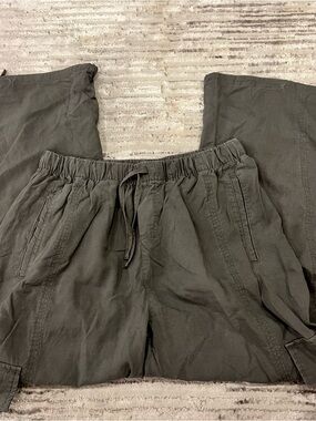 Women’s Relaxed Drawstring Pants - Olive Green